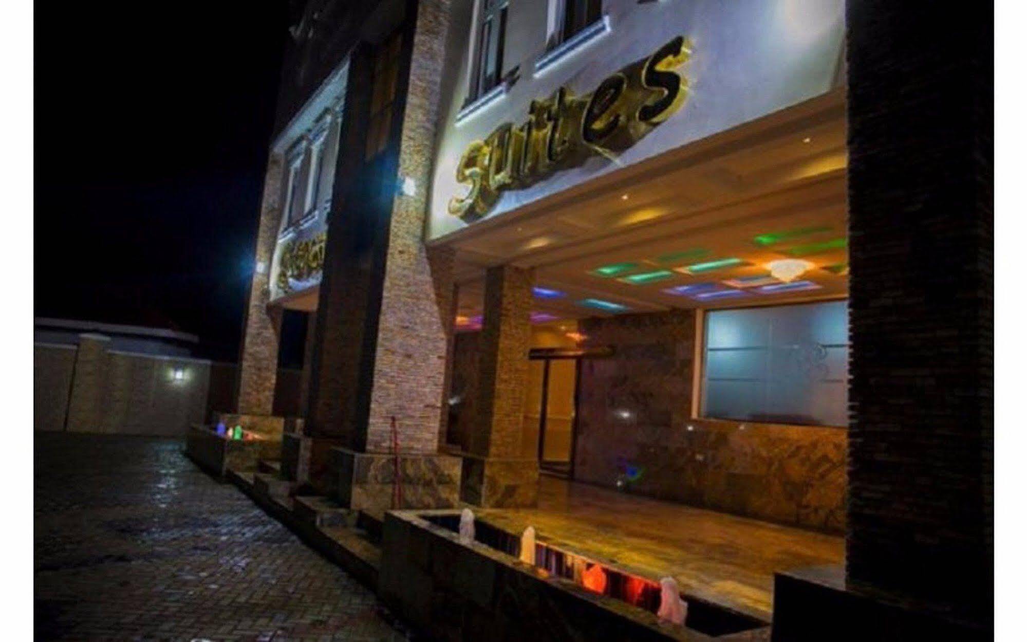 Cubana Suites Mobushipe Экстерьер фото
